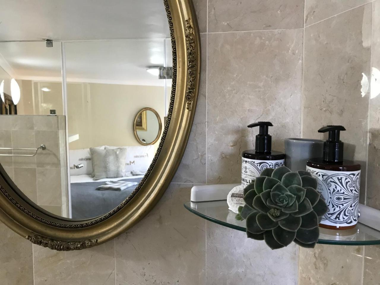 Francolin Manor Bed and Breakfast Hermanus Εξωτερικό φωτογραφία